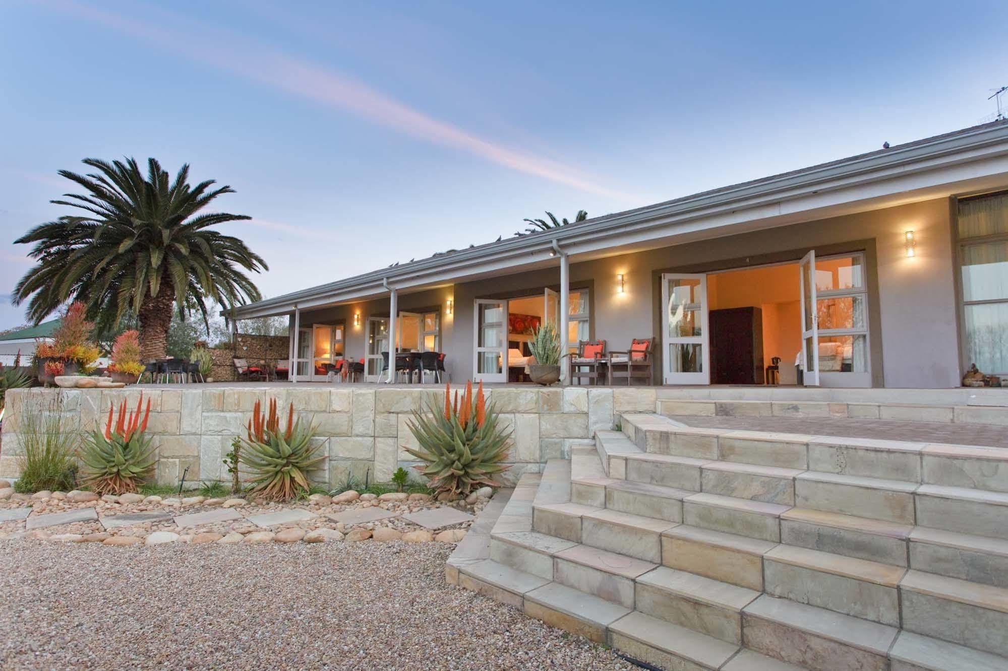 Aloe Manor Hotel Oudtshoorn Exterior photo